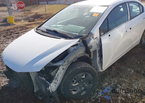 2014 Honda Civic Lx z USA, uszkodzony, nr VIN 19XFB2F51EE254835